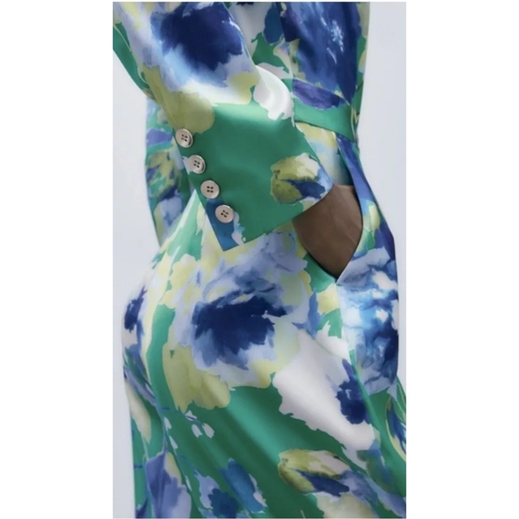 Zara floral print jumpsuit - Picture 15 of 17